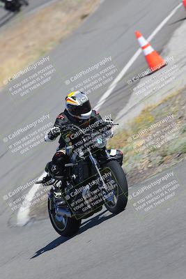 media/Nov-12-2023-Classic Track Days (Sun) [[11f17acb81]]/Group 3/session 2 turn 9/